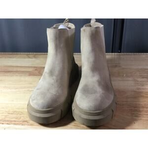 BP Niya Chelsea Boots Women's 9 M Brown Suede Round Toe Pull On Ankle Booties